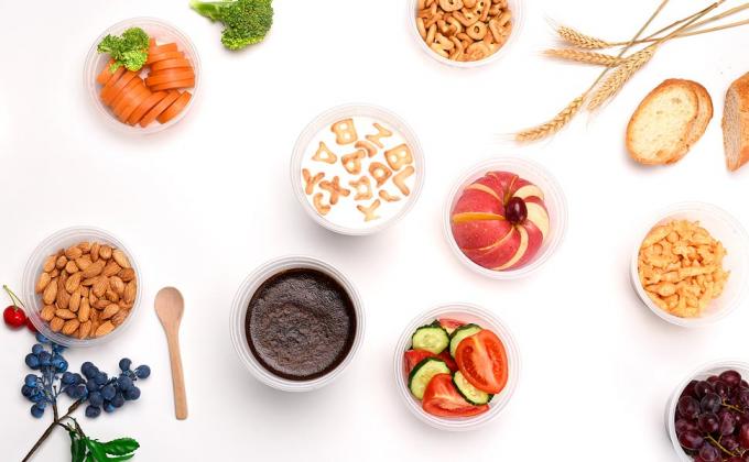 8+16+32 oz plastic containers with lids-Great for soup contaienrs to go and food storage