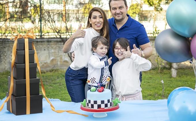 X-Large Gift Boxes With Lids, Extra Large Shirt Boxes Robe Boxes For Christmas Presents, Holidays, Mother'S Day 1